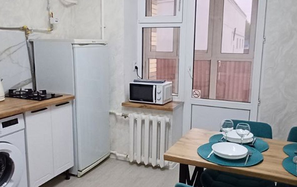 Рич Хаус на Социалистической 4Б 2*