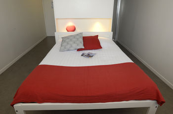 Study Hotel 0*