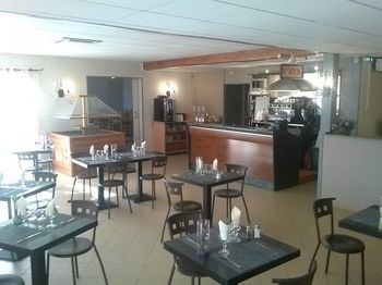 Logis Hotel Acotel 2*