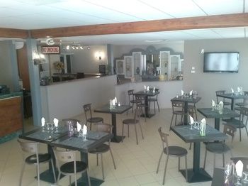 Logis Hotel Acotel 2*