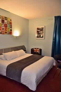 Logis Hotel Noemys Brive - Restaurant Le Teinchurier 3*
