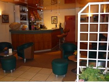 Logis Hotel Noemys Brive - Restaurant Le Teinchurier 3*