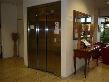 Logis Hotel Noemys Brive - Restaurant Le Teinchurier 3*