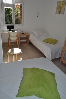 Atlantis Hotel Mimizan Les Landes 2*