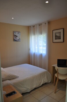 Atlantis Hotel Mimizan Les Landes 2*