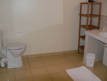 Atlantis Hotel Mimizan Les Landes 2*