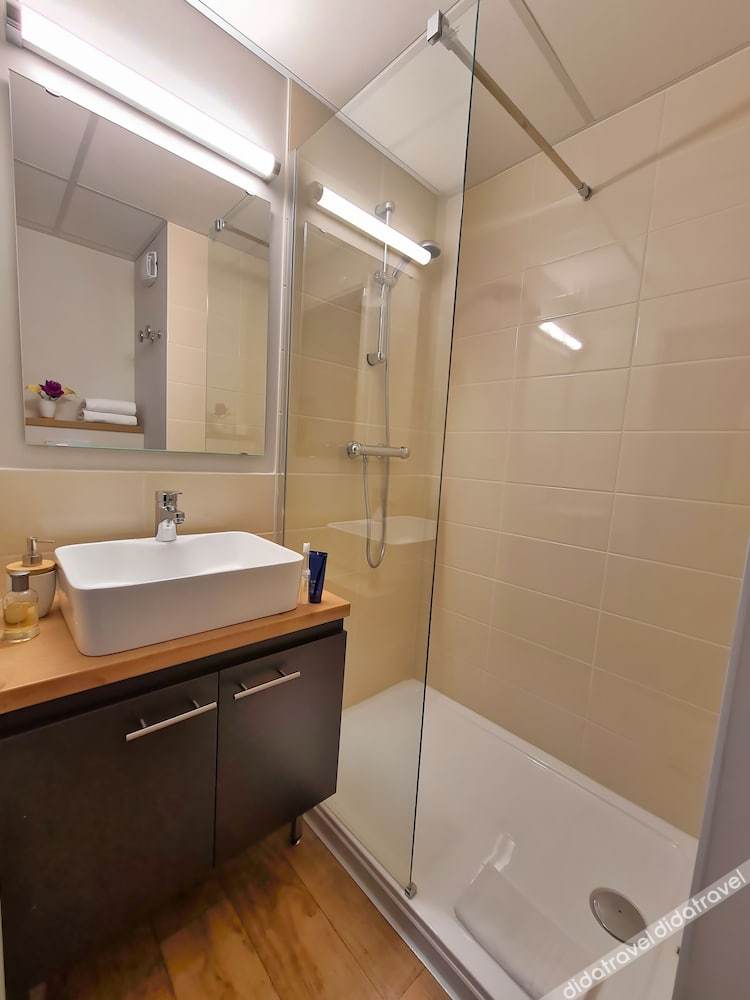 Montempo Bordeaux centre - Bassins a flot 2*