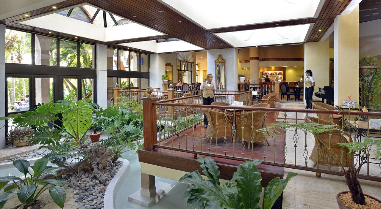 Tropical cuties из архива, бесподобные красочные фотографии сезона