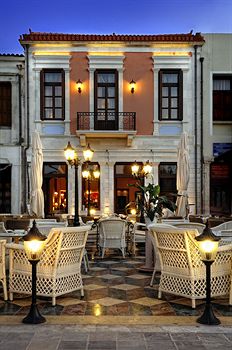 Civitas Suites Hotel 4*