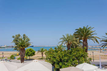 Civitas Suites Hotel 4*