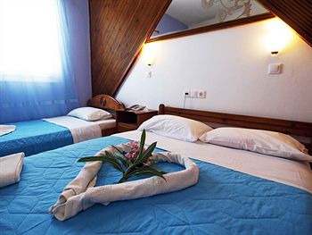 Skala Hotel 2*