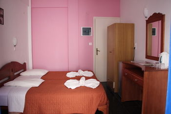 Skala Hotel 2*