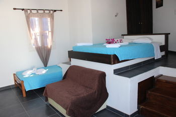 Skala Hotel 2*