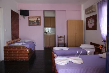Skala Hotel 2*