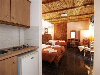 Skala Hotel 2*