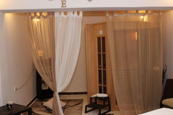Skala Hotel 2*