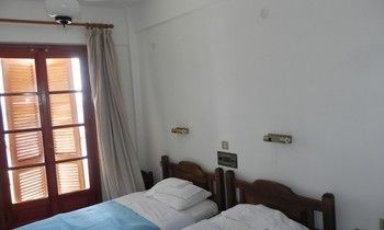 Kastro Hotel 2*