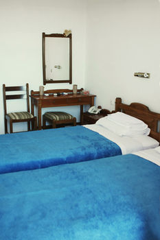 Kastro Hotel 2*