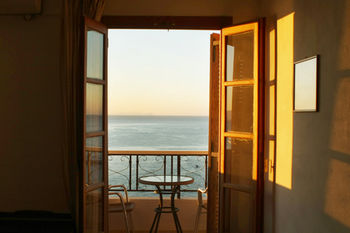 Kastro Hotel 2*