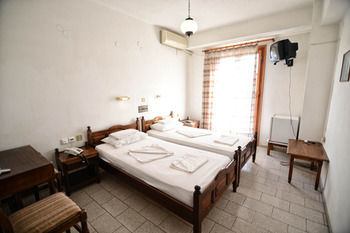 Kastro Hotel 2*
