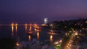 Kastro Hotel 2*