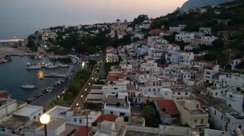 Kastro Hotel 2*