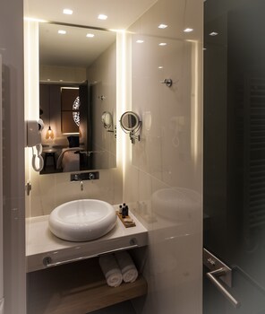 LAVRIS City Suites 0*