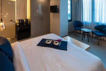 LAVRIS City Suites 0*