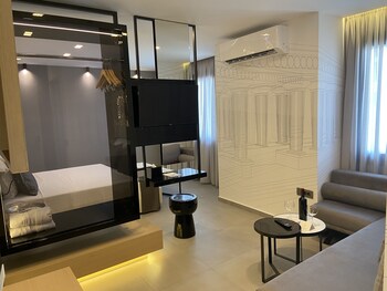 LAVRIS City Suites 0*