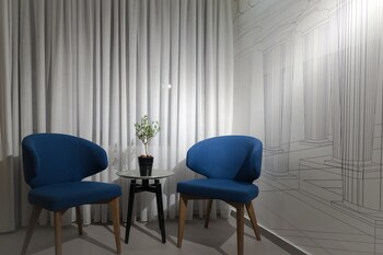 LAVRIS City Suites 0*