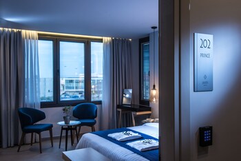 LAVRIS City Suites 0*