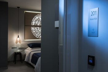 LAVRIS City Suites 0*