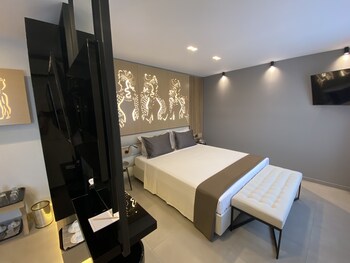 LAVRIS City Suites 0*