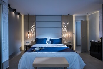 LAVRIS City Suites 0*