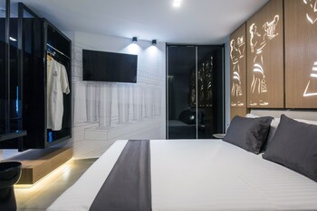 LAVRIS City Suites 0*