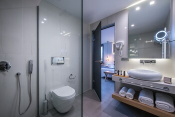 LAVRIS City Suites 0*