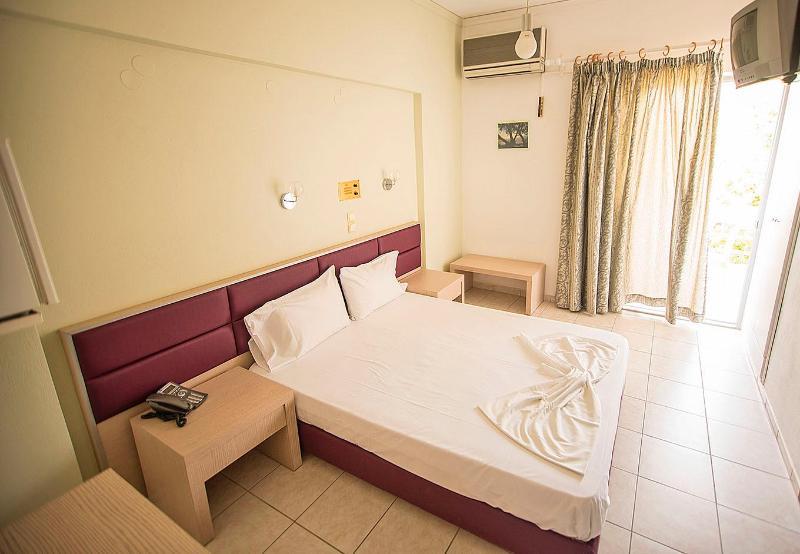 Megim Hotel 2*