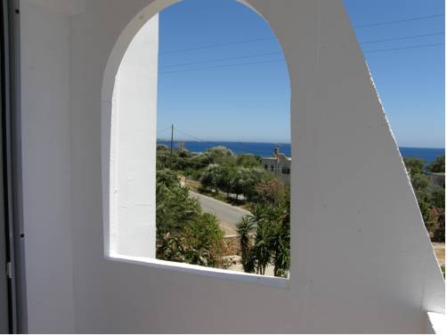 Megim Hotel 2*