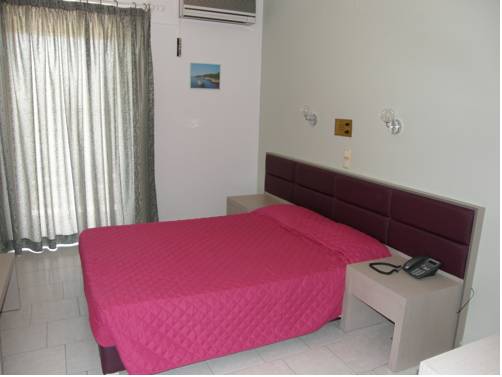 Megim Hotel 2*