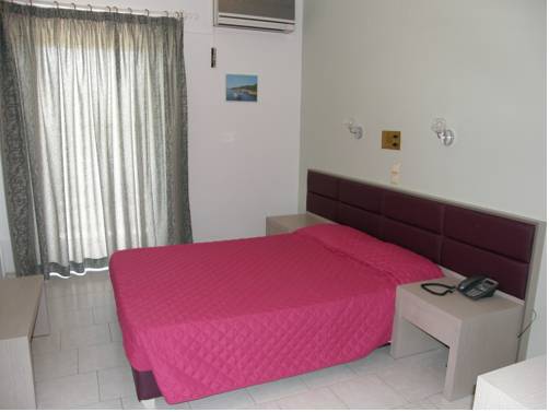 Megim Hotel 2*