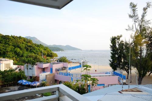Bayshore Inn 2*