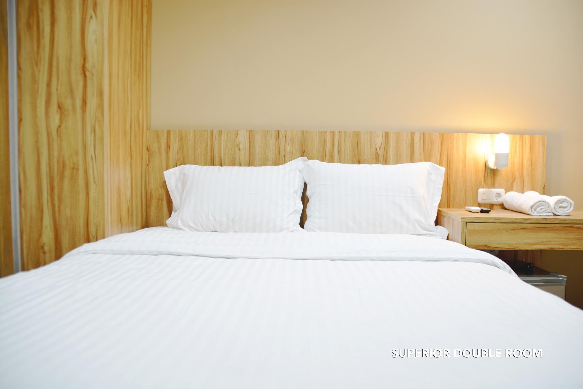 Residence 12 3*