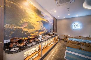 Grand Altuz Yogyakarta 4*