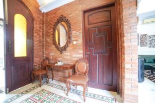 Ubu Villa Balirejo 0*