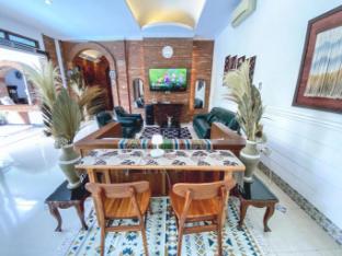 Ubu Villa Balirejo 0*