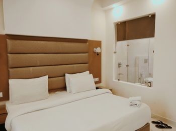 Hotel PK Residency 3*