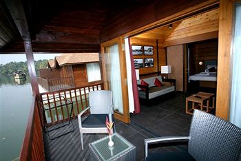 Club Mahindra Ashtamudi 4*