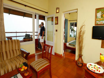 Blackberry Hills Munnar - Nature Resort & Spa 4*
