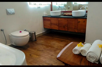 Blackberry Hills Munnar - Nature Resort & Spa 4*