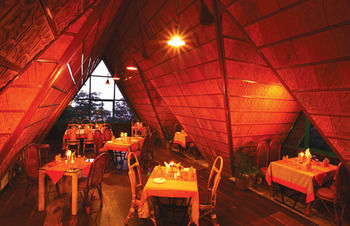 Camelot Resort 3*